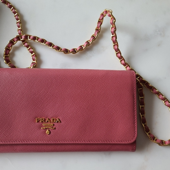Stunning Prada wallet on a chain - Picture 2 of 8